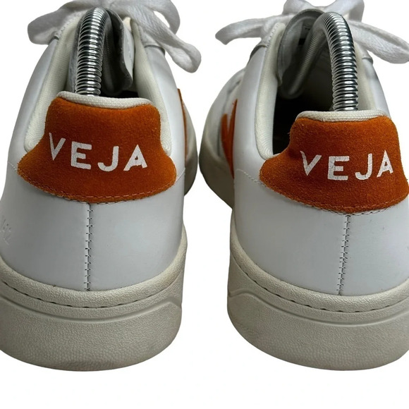 Veja Men's V-12 Low Top Sneaker in White/Pumpkin.  Sz: 7 - Picture 9 of 13